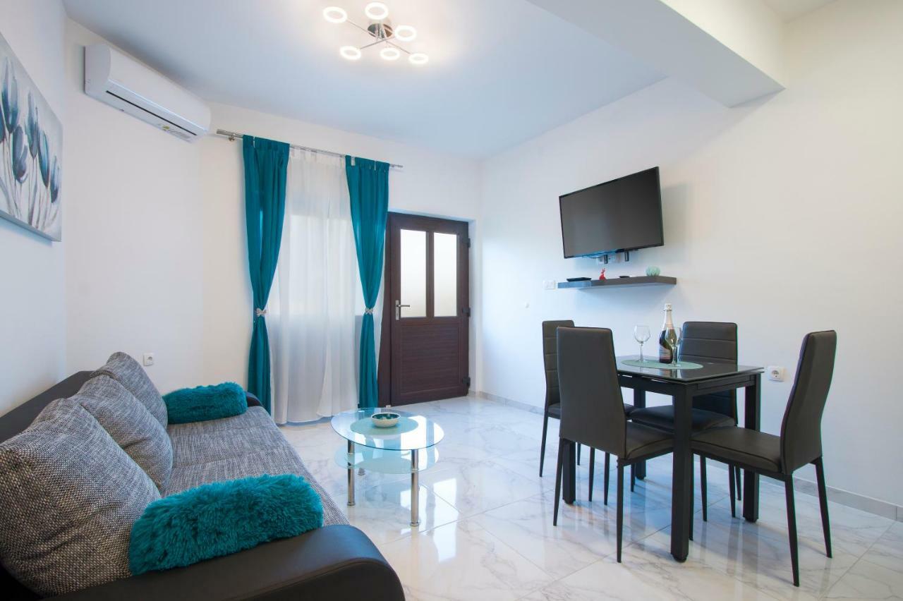 Apartment Rnjak Vinkuran Exteriér fotografie